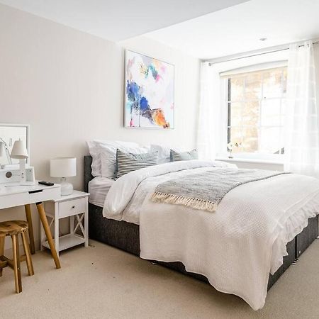 Stunning 2 Bedroom Apartment In Converted Chapel 바스 외부 사진