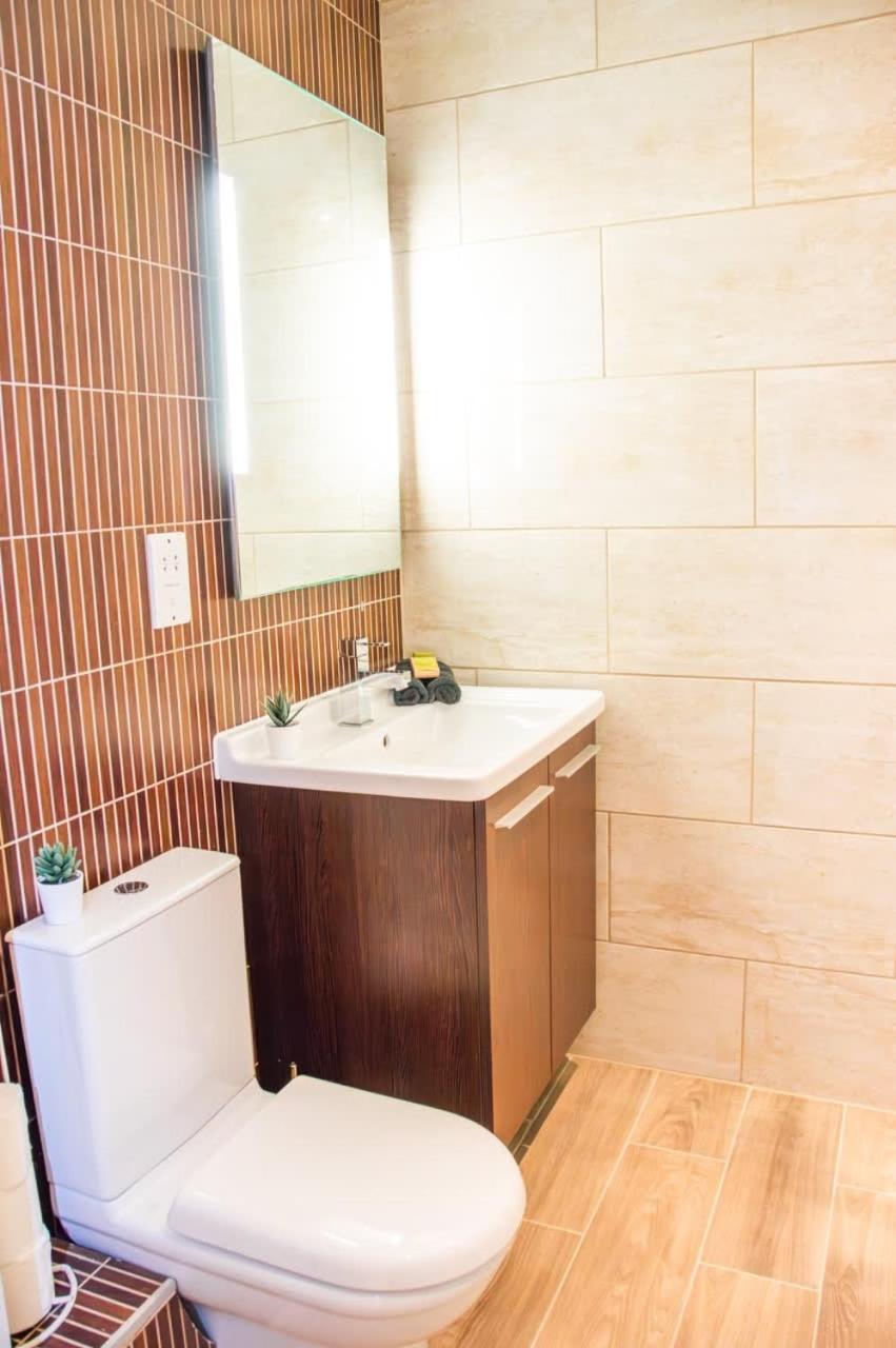 Stunning 2 Bedroom Apartment In Converted Chapel 바스 외부 사진